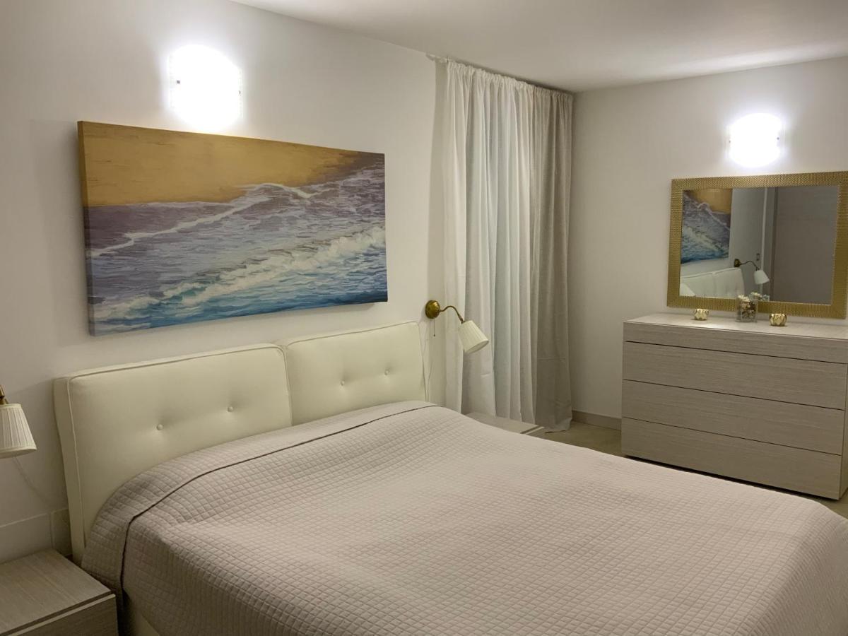 King' S Apartment Сирмионе Экстерьер фото